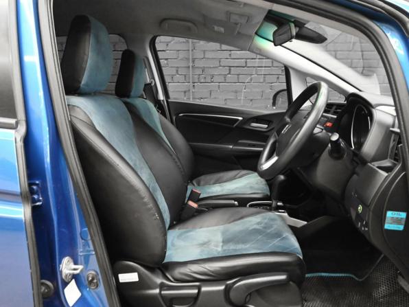 Honda Fit III с пробегом 2016 года, цена 1 100 000 рублей, 96700 км, хэтчбек, Автокод Объявления
