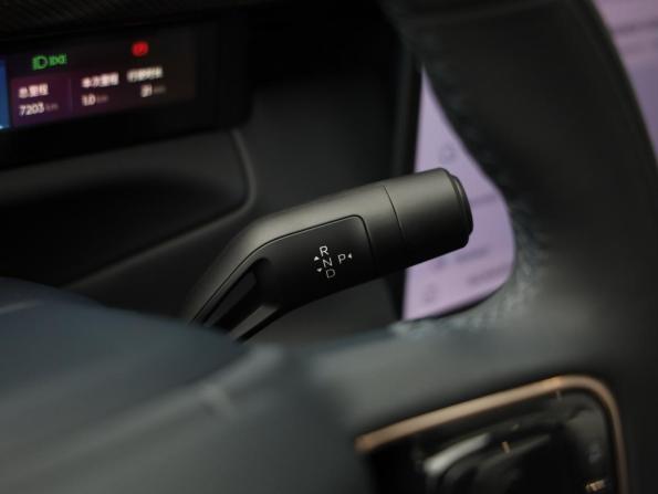 Lynk &amp; Co 900 с пробегом 2025 года, цена 7 499 000 рублей, 7202 км, внедорожник, Автокод Объявления