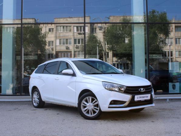 Lada (ВАЗ) Vesta I с пробегом 2018 года, цена 1 015 000 рублей, 72961 км, универсал, Автокод Объявления