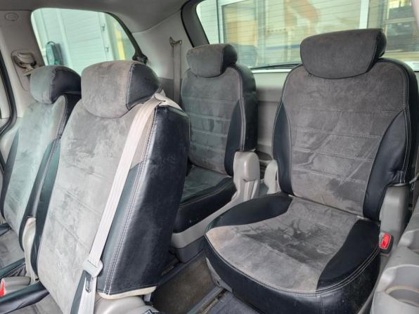 Kia Carnival II с пробегом 2009 года, цена 745 000 рублей, 331324 км, минивэн, Автокод Объявления