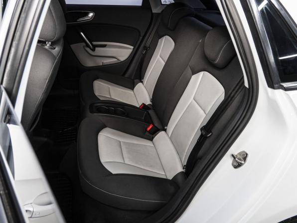 Audi A1 I (8X) с пробегом 2012 года, цена 1 370 000 рублей, 88727 км, хэтчбек, Автокод Объявления