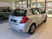 Kia Ceed I Челябинск  - изображение 25