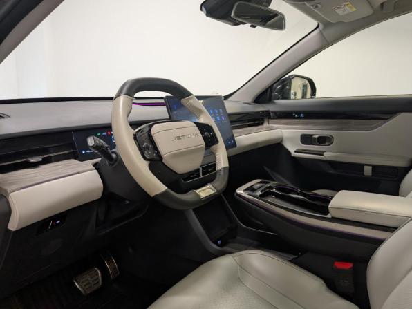 JETOUR DASHING I с пробегом 2024 года, цена 2 100 000 рублей, 41406 км, внедорожник, Автокод Объявления