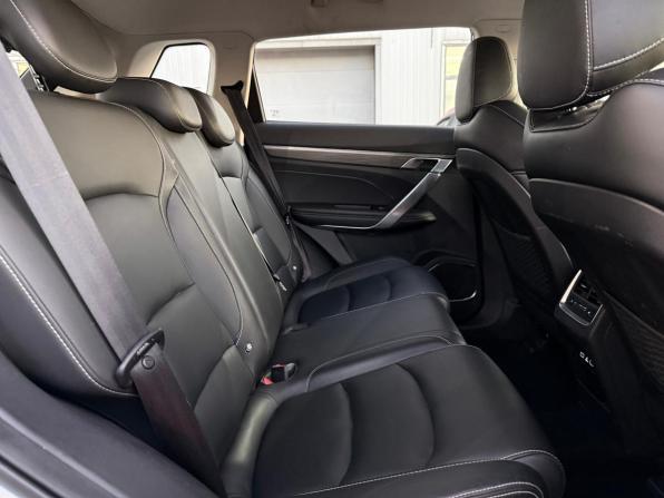 Geely Atlas Pro с пробегом 2022 года, цена 1 269 000 рублей, 140108 км, внедорожник, Автокод Объявления