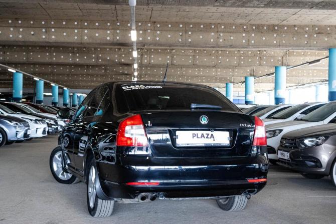 Skoda Octavia II (A5) Рестайлинг с пробегом 2011 года, цена 850 000 рублей, 212080 км, лифтбек, Автокод Объявления