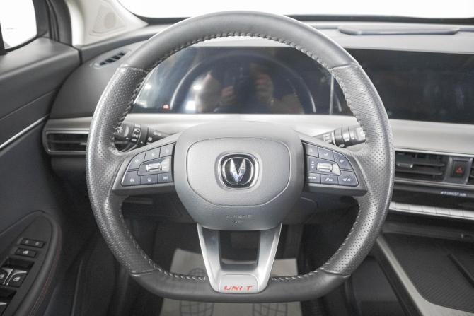Changan UNI-T I с пробегом 2023 года, цена 2 369 000 рублей, 55000 км, внедорожник, Автокод Объявления