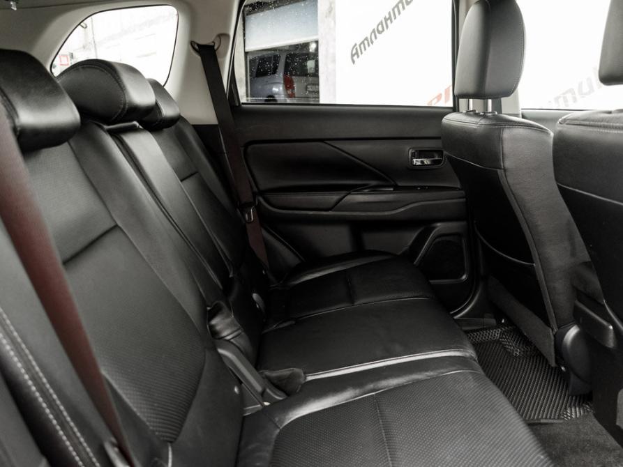 Mitsubishi Outlander III Рестайлинг 2 Екатеринбург  - изображение 24