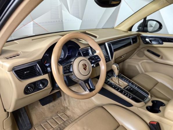 Porsche Macan I с пробегом 2015 года, цена 1 919 000 рублей, 182485 км, внедорожник, Автокод Объявления