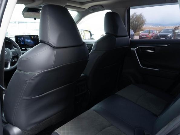 Toyota RAV4 V (XA50) с пробегом 2025 года, цена 3 958 000 рублей, 17784 км, внедорожник, Автокод Объявления