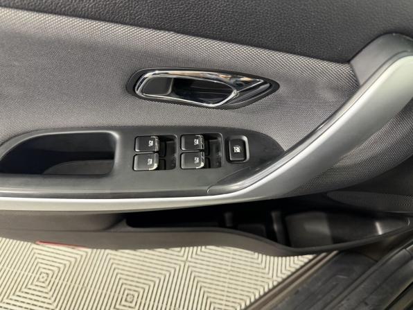 Kia Ceed II Рестайлинг с пробегом 2018 года, цена 1 390 000 рублей, 209000 км, универсал, Автокод Объявления