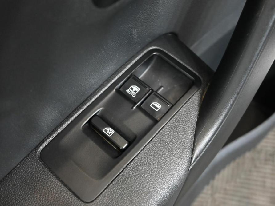 Volkswagen Polo V Рестайлинг Екатеринбург  - изображение 13