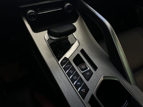 Geely Coolray I с пробегом 2023 года, цена 1 850 000 рублей, 49055 км, внедорожник, Автокод Объявления