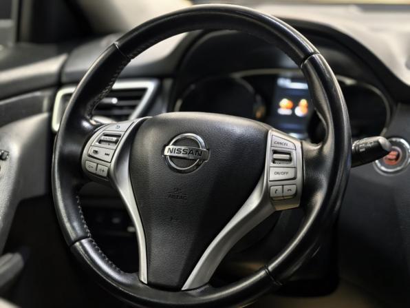 Nissan X-Trail III с пробегом 2015 года, цена 1 503 000 рублей, 189993 км, внедорожник, Автокод Объявления