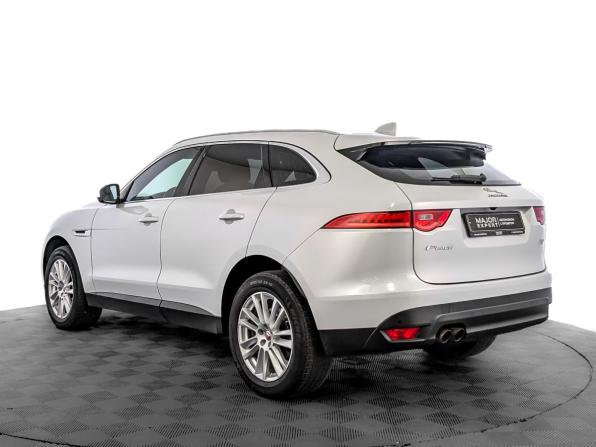 Jaguar F-Pace I с пробегом 2016 года, цена 2 295 000 рублей, 128810 км, внедорожник, Автокод Объявления