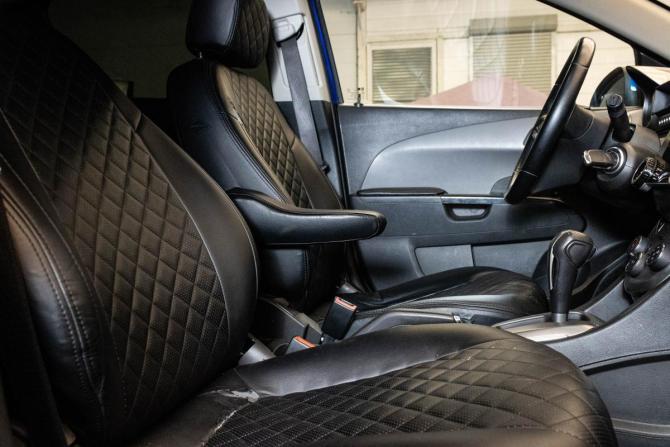 Chevrolet Aveo II с пробегом 2013 года, цена 700 000 рублей, 217863 км, хэтчбек, Автокод Объявления