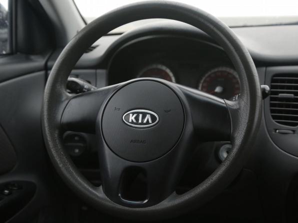 Kia Rio II Рестайлинг с пробегом 2010 года, цена 405 000 рублей, 262600 км, седан, Автокод Объявления