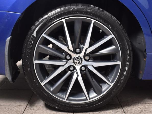 Toyota Camry VIII (XV70) Рестайлинг с пробегом 2021 года, цена 2 709 997 рублей, 100282 км, седан, Автокод Объявления
