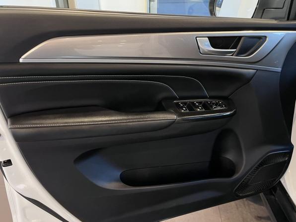 Haval M6 II с пробегом 2023 года, цена 2 000 000 рублей, 44310 км, внедорожник, Автокод Объявления