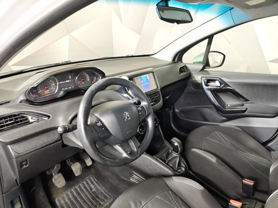 Peugeot 208 I Москва  - изображение 18