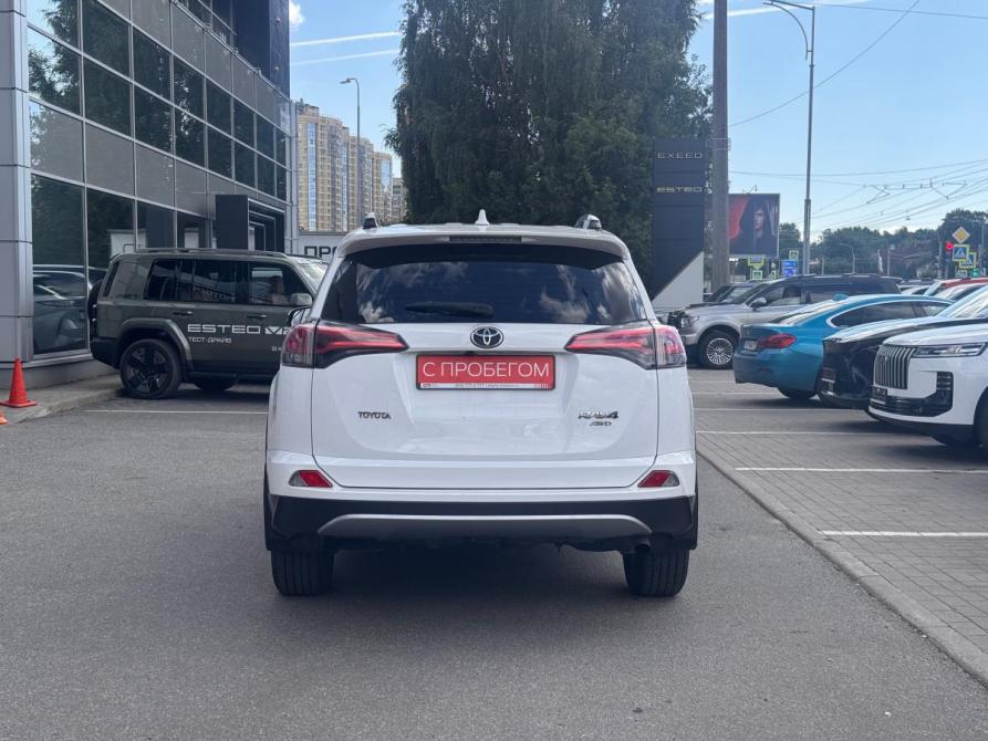 Toyota RAV4 IV (XA40) Рестайлинг Санкт-Петербург  - изображение 5