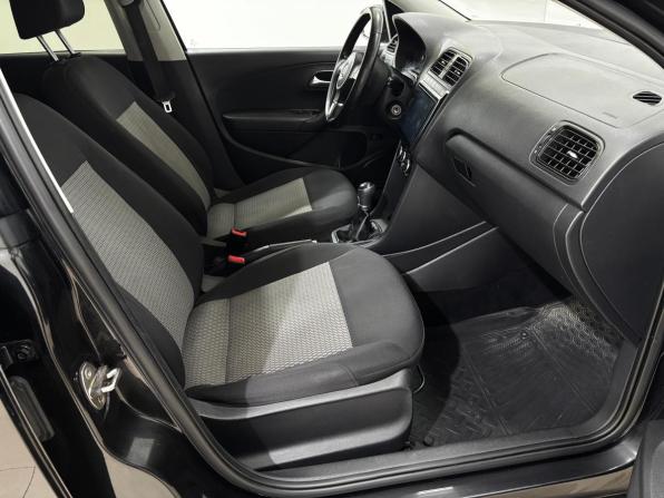 Volkswagen Polo V с пробегом 2014 года, цена 740 000 рублей, 201144 км, седан, Автокод Объявления