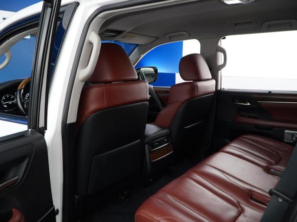 Lexus LX III Рестайлинг 2 с пробегом 2016 года, цена 4 999 077 рублей, 254107 км, внедорожник, Автокод Объявления
