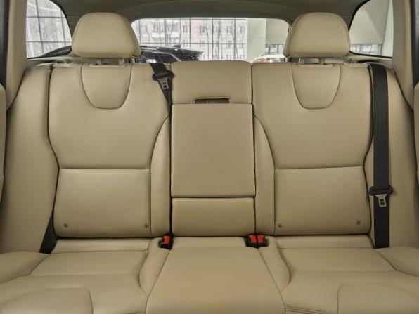 Volvo XC60 I Рестайлинг с пробегом 2014 года, цена 1 699 000 рублей, 134700 км, внедорожник, Автокод Объявления