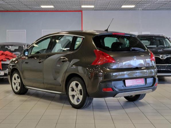 Peugeot 3008 I с пробегом 2012 года, цена 699 900 рублей, 174000 км, внедорожник, Автокод Объявления