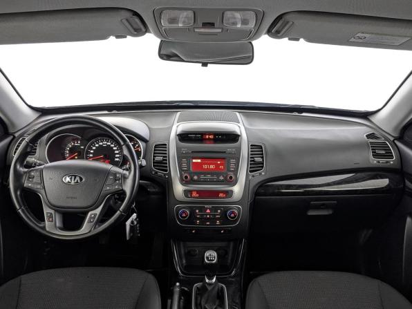 Kia Sorento II Рестайлинг с пробегом 2018 года, цена 1 960 000 рублей, 135110 км, внедорожник, Автокод Объявления