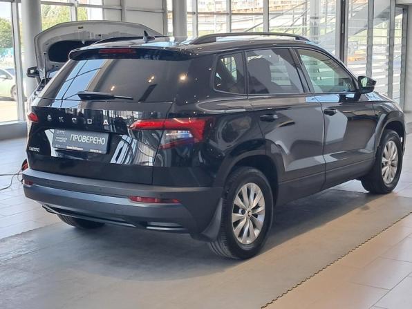 Skoda Karoq I с пробегом 2021 года, цена 2 596 000 рублей, 61111 км, внедорожник, Автокод Объявления