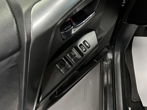 Toyota RAV4 IV (XA40) Рестайлинг с пробегом 2016 года, цена 1 680 000 рублей, 174819 км, внедорожник, Автокод Объявления