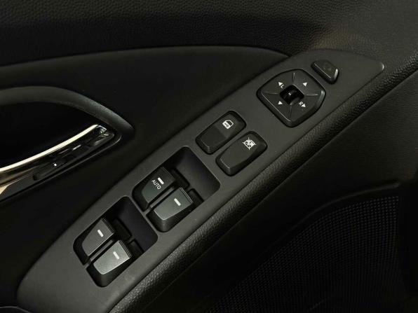 Hyundai ix35 I с пробегом 2012 года, цена 1 435 000 рублей, 121382 км, внедорожник, Автокод Объявления