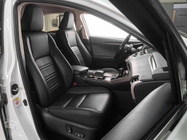 Lexus NX I Рестайлинг с пробегом 2018 года, цена 3 159 000 рублей, 171169 км, внедорожник, Автокод Объявления