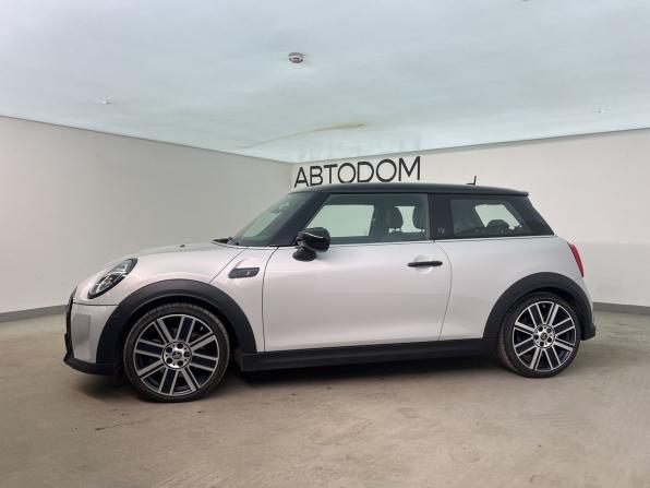 Mini Hatch III (F55/F56) Рестайлинг 2 с пробегом 2021 года, цена 3 850 000 рублей, 43068 км, хэтчбек, Автокод Объявления