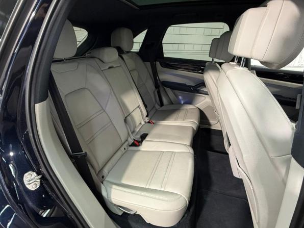 Porsche Cayenne III с пробегом 2021 года, цена 10 900 000 рублей, 54713 км, внедорожник, Автокод Объявления
