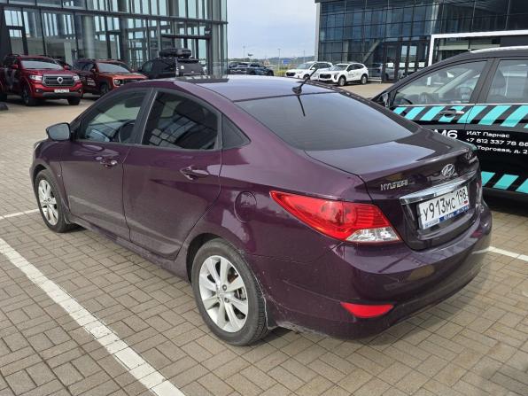Hyundai Solaris I с пробегом 2012 года, цена 690 000 рублей, 141715 км, седан, Автокод Объявления