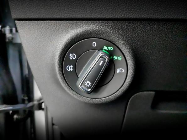 Skoda Karoq I с пробегом 2021 года, цена 2 850 000 рублей, 45000 км, внедорожник, Автокод Объявления