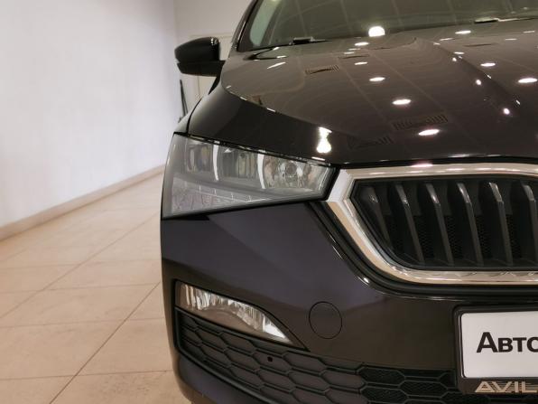 Skoda Rapid II с пробегом 2021 года, цена 1 455 150 рублей, 87831 км, лифтбек, Автокод Объявления