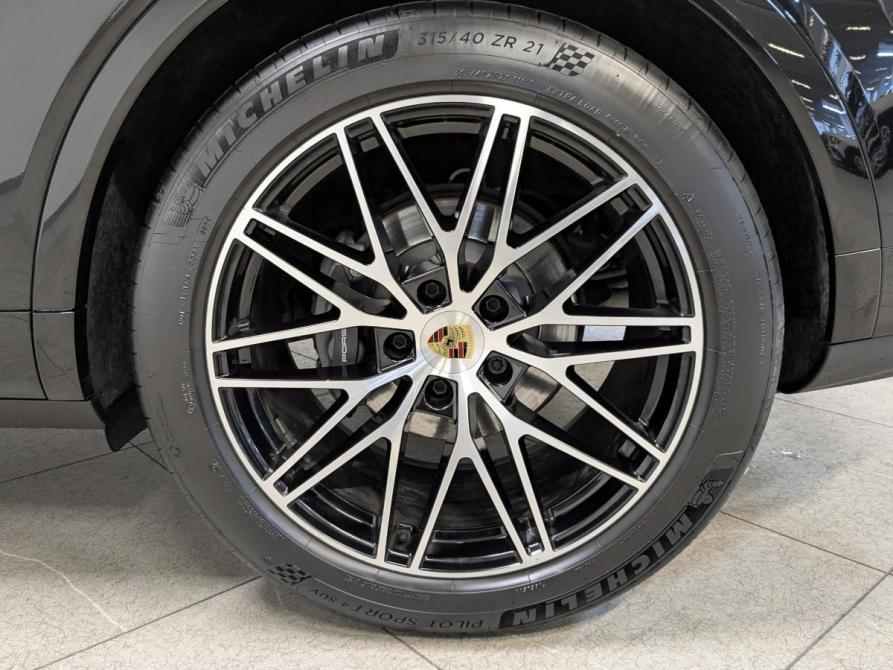 Porsche Cayenne III Рестайлинг Санкт-Петербург  - изображение 12