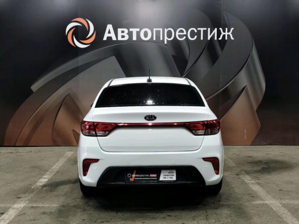 Kia Rio IV с пробегом 2017 года, цена 1 300 000 рублей, 137388 км, седан, Автокод Объявления
