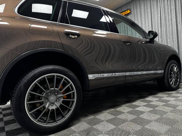 Volkswagen Touareg II с пробегом 2012 года, цена 2 790 000 рублей, 178713 км, внедорожник, Автокод Объявления