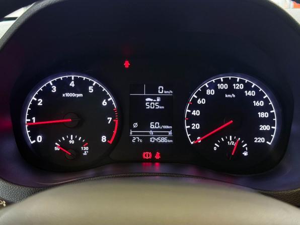 Hyundai Solaris II с пробегом 2018 года, цена 1 115 000 рублей, 104586 км, седан, Автокод Объявления