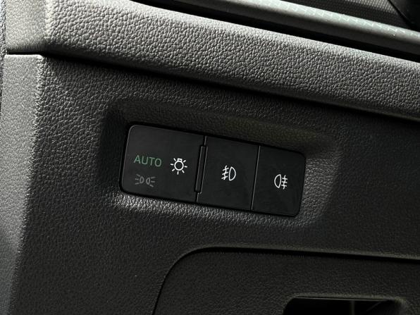 Skoda Octavia IV (A8) с пробегом 2021 года, цена 2 010 200 рублей, 105763 км, лифтбек, Автокод Объявления