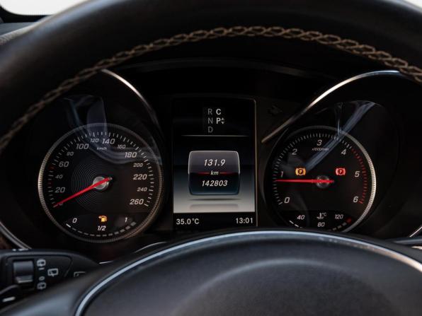Mercedes-Benz V-Класс III (W447) Рестайлинг с пробегом 2019 года, цена 4 749 000 рублей, 142803 км, минивэн, Автокод Объявления