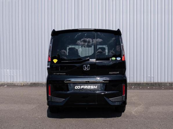 Honda Stepwgn V Рестайлинг с пробегом 2021 года, цена 3 075 000 рублей, 95227 км, минивэн, Автокод Объявления