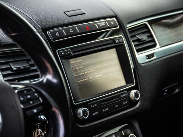 Volkswagen Touareg II Рестайлинг с пробегом 2015 года, цена 3 150 000 рублей, 188986 км, внедорожник, Автокод Объявления