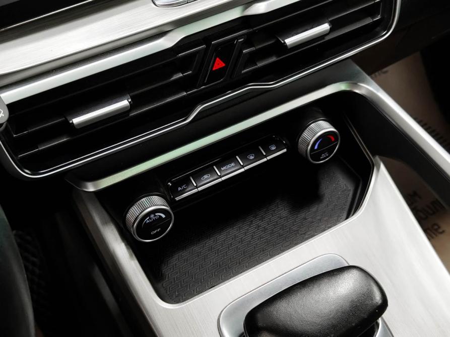 Geely Coolray I Тула  - изображение 24