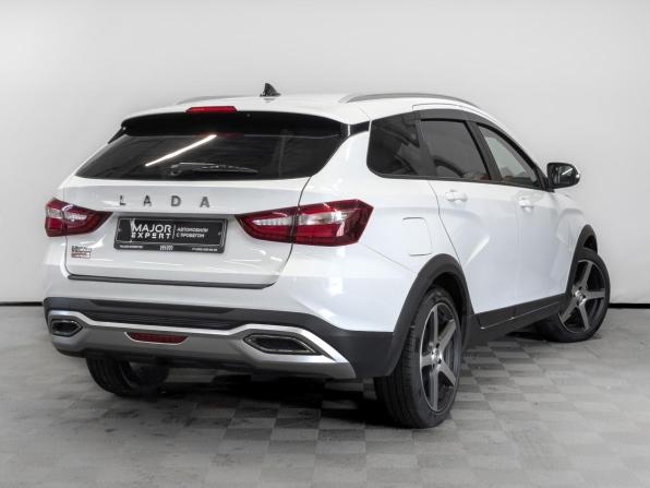 Lada (ВАЗ) Vesta I Рестайлинг (NG) с пробегом 2024 года, цена 1 555 000 рублей, 37794 км, универсал, Автокод Объявления