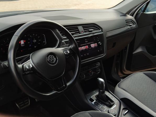 Volkswagen Tiguan II с пробегом 2019 года, цена 3 199 000 рублей, 87432 км, внедорожник, Автокод Объявления
