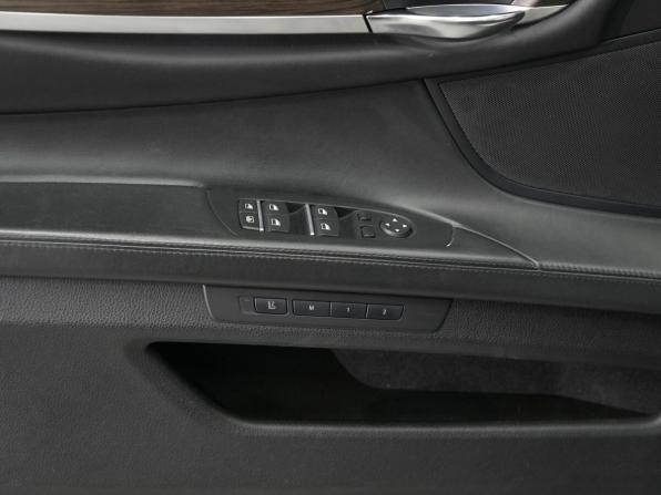 BMW 7 серии V (F01/F02/F04) Рестайлинг с пробегом 2013 года, цена 1 899 000 рублей, 157000 км, седан, Автокод Объявления